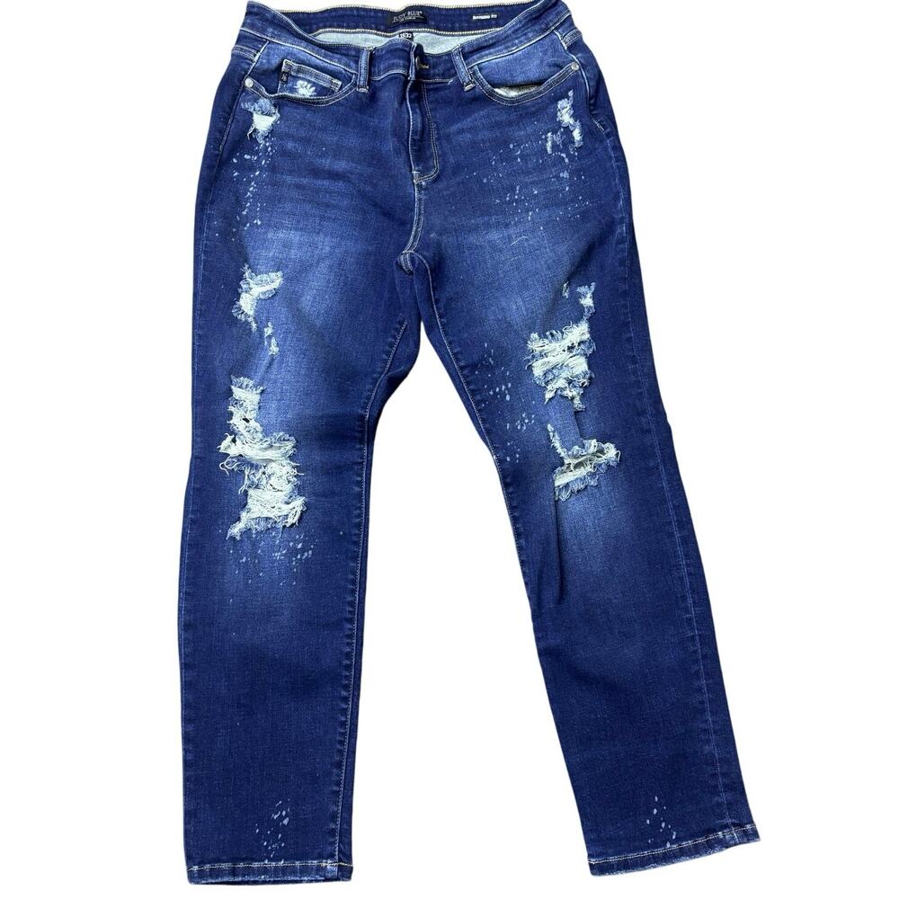 Judy Blue Boyfriend Fit Distressed Jeans Size 15/32 Medium Wash Relaxed Fit